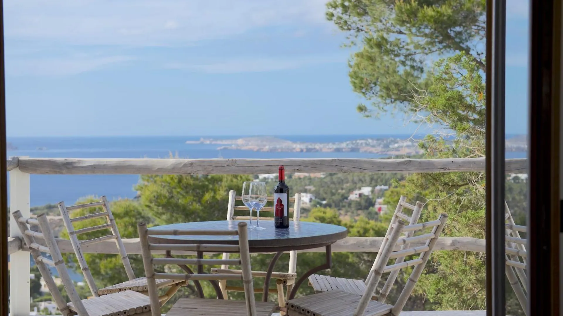 James Sib19 - Cosy Design Ibiza Villa With Pool And Sunning Sea View San José 0*,  Espanha